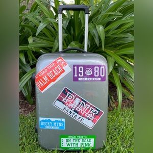 Victoria’s Secret RARE FIND 😱 Road Trip Gray Hard Case Wheeled Carry-On Luggage